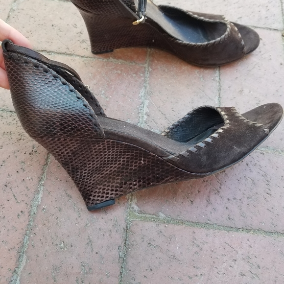 GUCCI Snakeskin Whipstitch Ankle Strap Wedges - Picture 8 of 11